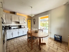 Maison à vendre 6 pièces - 140 m² - Terrain 1080 m² - CHARNAY LES MACON (71850)