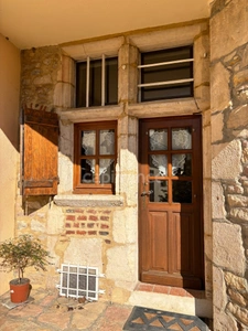 Maison à vendre 10 pièces - 300 m² - Terrain 1000m² - Proche Tournus