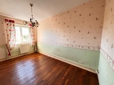 Maison 115m² - 6 pièces - 4 ou 5 chambres - Terrain clos - LALHEUE (71240)