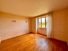 Longère à rénover 120 m² - Terrain 1200 m² - Dépendances - Grange - FONTAINES (71)