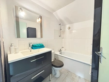 Maison à vendre avec jardin - au calme - 2 à 3 chambres – Centre village – Saint-Gengoux-le-National (71460)