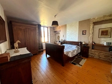 Maison à vendre 6 pièces - 200m2 - Grange - Terrain 960m² - NANTON 