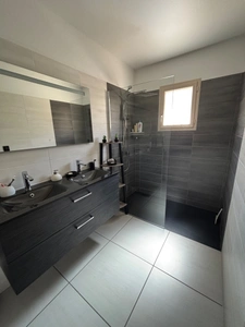Maison plain-pied 124 m² 3 ch + piscine chauffée + terrain 2300 m² – calme - Proche de Saint-Gengoux-le-National