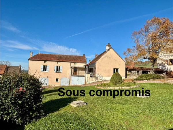 Maison de village 78 m² + terrain 500 m² – 2 chambres – calme – proche gare TGV Le Creusot