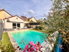 Maison 126 m² - 3 chambres - Piscine - CHALON SUR SAONE (71100)