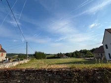  A vendre - Terrain de 2965 m² situé entre Buxy et St-Gengoux-le-National à SAINT-BOIL (71) 