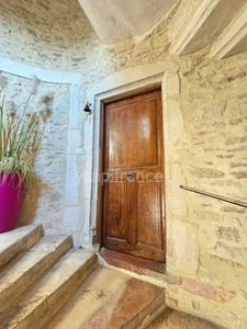 Maison à vendre 10 pièces - 300 m² - Terrain 1000m² - Proche Tournus