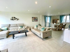 BEAUMONT-SUR-GROSNE - Maison de 180 m² - Atelier de 100 m² - Appentis - Terrain de 2300 m² avec piscine