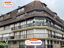 DEAUVILLE – Adresse d’exception à deux pas de la plage et du centre -Duplex lumineux avec balcon