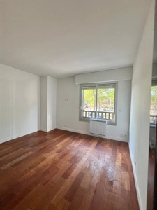 DEAUVILLE -Résidence de standing – Lumineux 3 pièces avec balcons et parking privatif