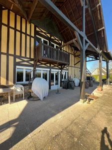 Grande propriété familiale avec dépendance et potentiel gîte – 365 m² au calme en Normandie