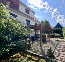 Aux portes de Deauville – Maison familiale de 161 m² avec jardin et fort potentiel