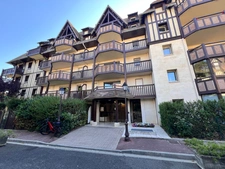 DEAUVILLE – À quelques minutes de la plage, un pied-à-terre idéal sur la Côte Fleurie
