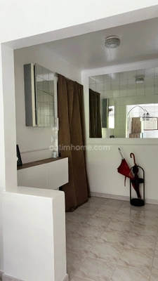  Charmant appartement 2 pièces avec terrasse et vue sur parc – Honfleur centre à pied