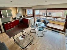 DEAUVILLE – Adresse d’exception à deux pas de la plage et du centre -Duplex lumineux avec balcon