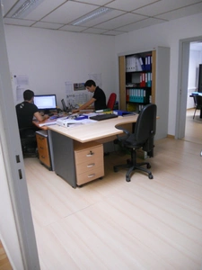 À LOUER – BUREAUX ÉQUIPÉS – PORT MARIANNE / LATTES