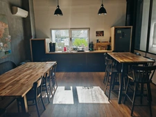 À LOUER – LOCAL D’ACTIVITÉ MIXTE BUREAUX / ATELIER – PÉROLS AÉROPORT