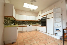 Maison familiale 6 pièces – 163 m² + dépendances – terrain 1000 m² – fort potentiel