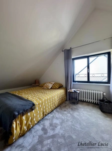 Maison familiale 157 m² – 4 chambres – Studio indépendant – Garage – Jacuzzi – Dinard