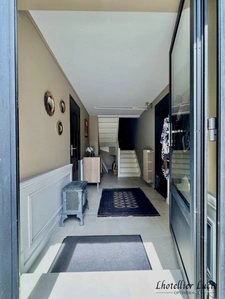Maison familiale 157 m² – 4 chambres – Studio indépendant – Garage – Jacuzzi – Dinard