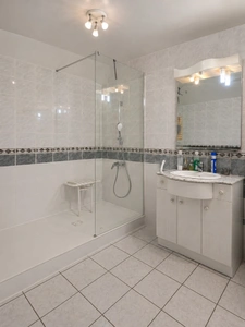 Appartement à vendre 4 pièces  (63)