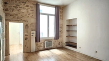 Appartement T2 aux pierres apparentes