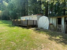 Petit coin de paradis avec étang et mobile-home – Proche Nexon