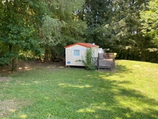 Petit coin de paradis avec étang et mobile-home – Proche Nexon