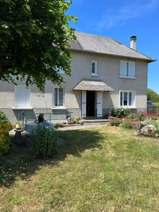 Maison ancienne avec grange et dépendances – Laroche-l’Abeille (87)