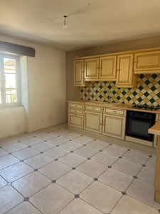 Maison à vendre 5 pièces à 8 km de VENAREY LES LAUMES-12 km de MONTBARD