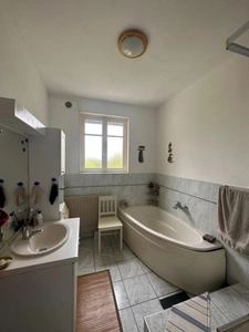 Propriete, ensemble de 2 maisons  et dépendances proche de SEMUR EN AUXOIS (21)