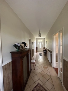 Propriete, ensemble de 2 maisons  et dépendances proche de SEMUR EN AUXOIS (21)