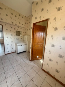 Maison à vendre 5 pièces à 8 km de VENAREY LES LAUMES-12 km de MONTBARD