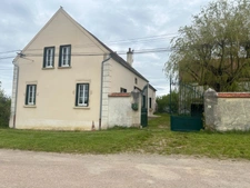 Propriete, ensemble de 2 maisons  et dépendances proche de SEMUR EN AUXOIS (21)