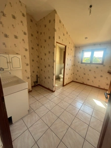 Maison à vendre 5 pièces à 8 km de VENAREY LES LAUMES-12 km de MONTBARD