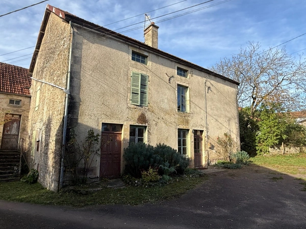 Maison à vendre 6 pièces proche de MONTBARD (21)