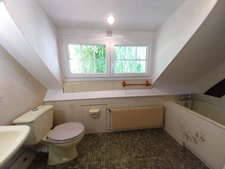 Maison+dépendance aménagée+parc