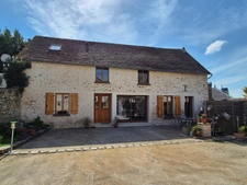 Longère 4 chambres et grange