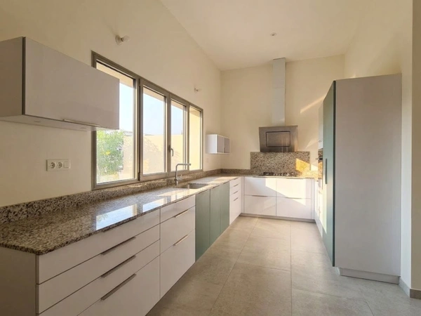Maison contemporaine d'exception de 225 m² - Proche Gallardon - 1h10 de Paris