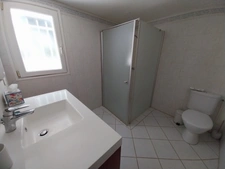 Maison+dépendance aménagée+parc