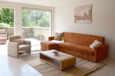 Maison, dépendances, grand terrain