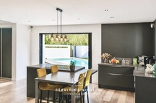 Très belle contemporaine avec piscine - prestations de qualité - 4 chambres + bureau - 215m2