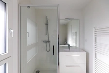Maison 133m2 de 2024 sous garanties décennales - 5 chambres - DPE A - garage - quartier résidentiel de VANNES
