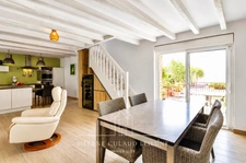 MAISON EN PIERRE - 97 m² - SÉNÉ (PORT ANNA)