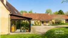 Maison périgourdine familiale avec dépendances