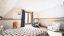 Maison périgourdine familiale avec dépendances