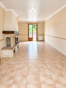 Maison à vendre 6 pièces Proche de CHABLIS (89)