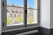 Dijon hyper-centre : 151 m² de caractère dans un Hôtel Particulier avec parking
