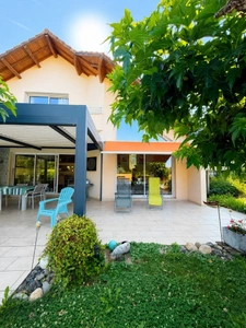 RARISSIME À LA VENTE – MAISON D’ARCHITECTE D’EXCEPTION PRÈS DE DIJON