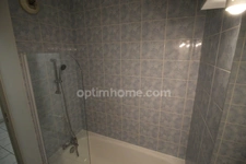 Appartement à vendre 2 pièces avec Balcon et Parking   LYON 8EME ARRONDISSEMENT (69)